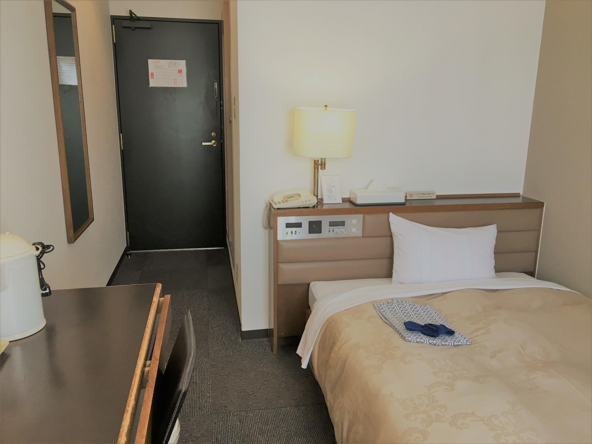 Hotel Kanku Sun Yutaka 3*